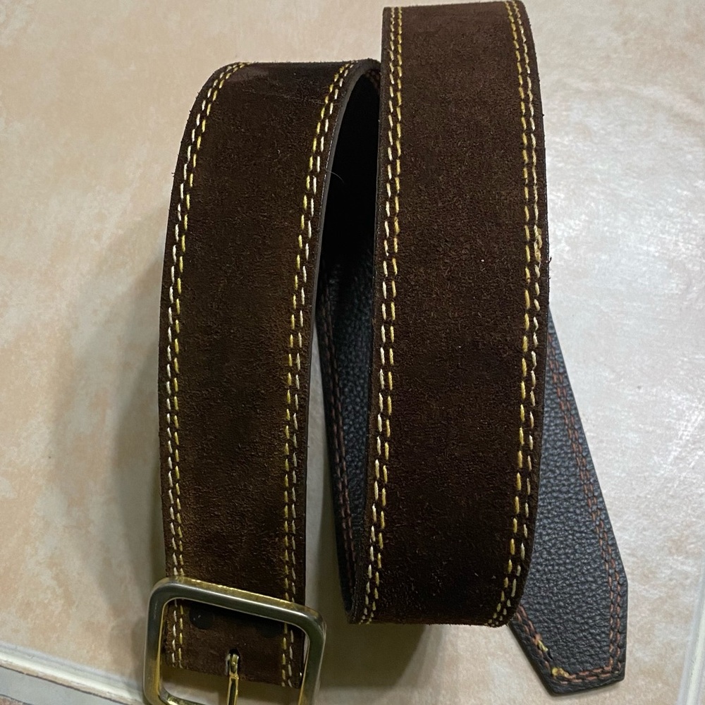 GENUINE LEATHER/ SUEDE WOMEN BELT/ COLOR BROWN/SIZE 34/ USED.